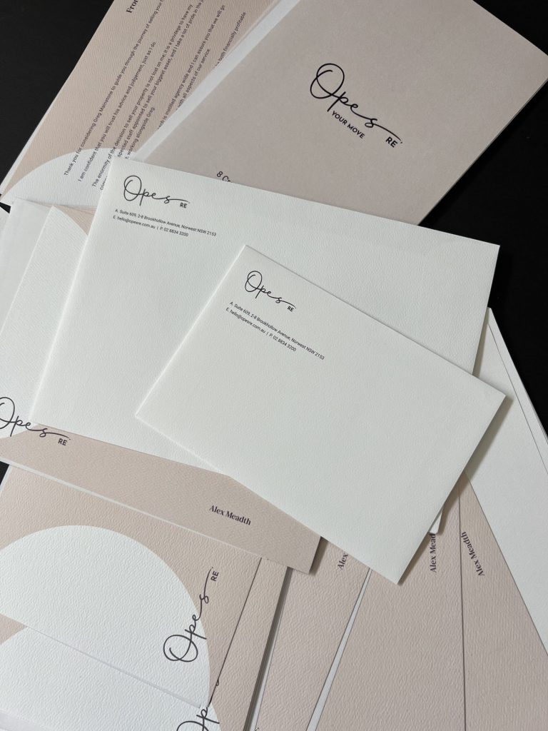 Opes Envelopes